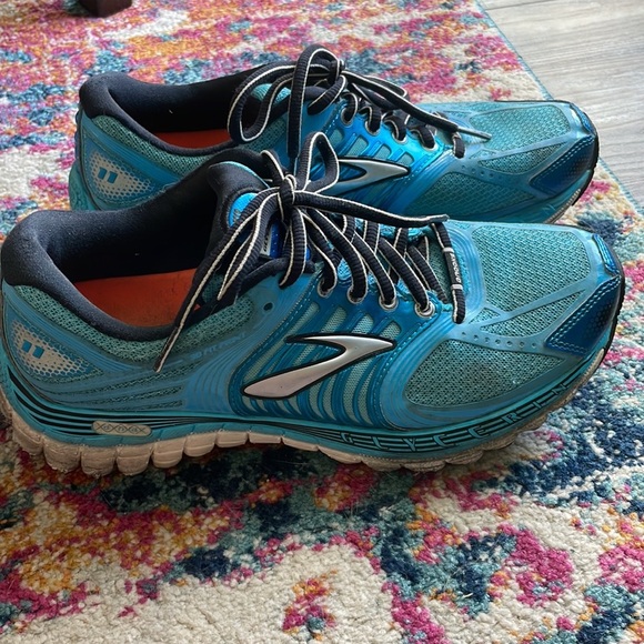 Brooks MOGO Glycerin 11 - Picture 2 of 14